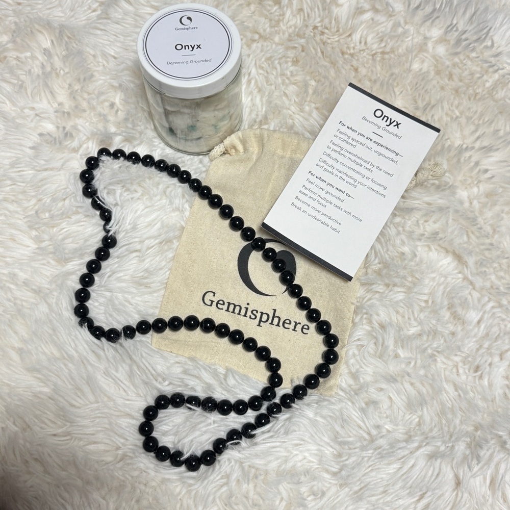 Gemisphere Onyx becoming grounded necklace 27”